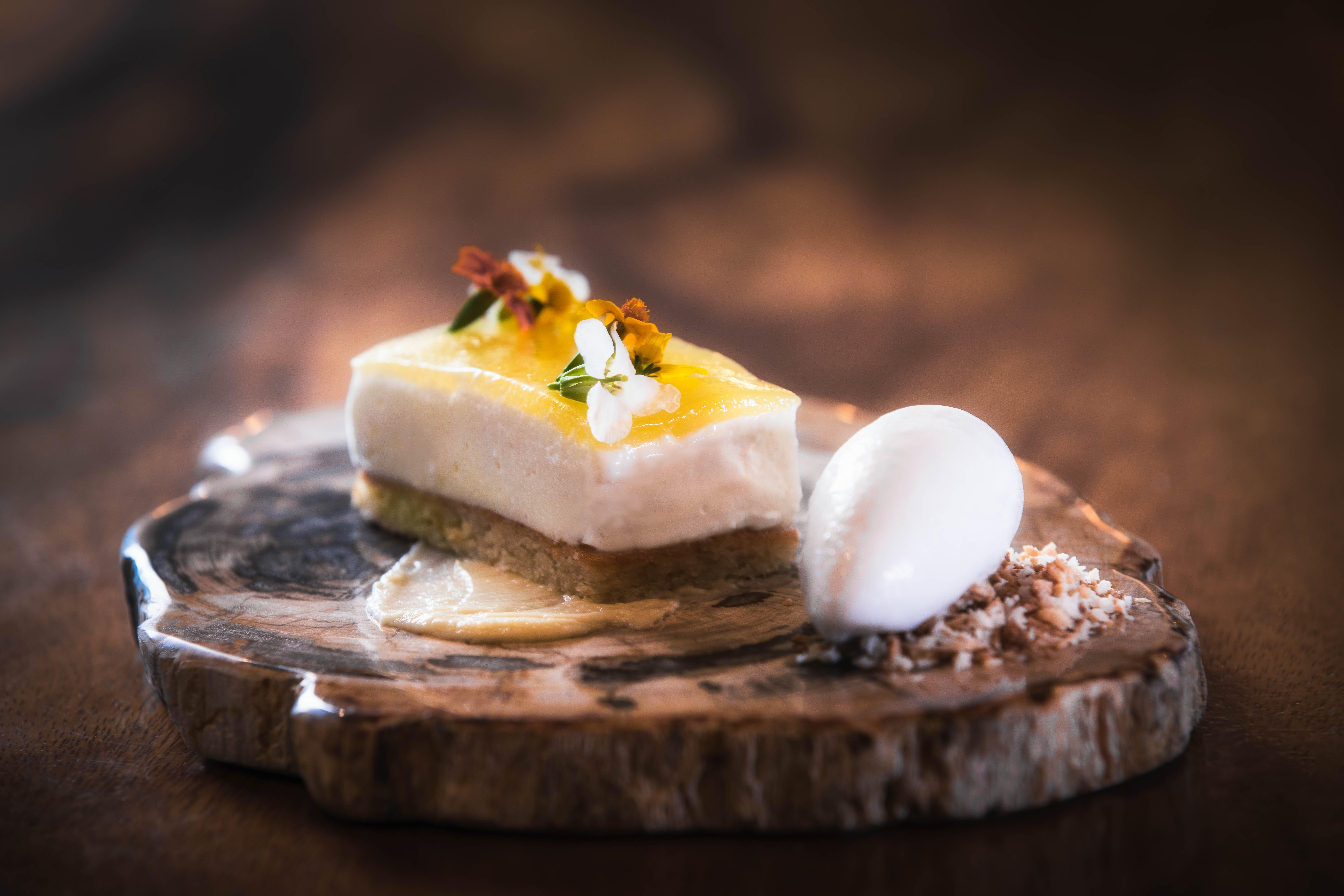 Kimpton Epic Hotel By Ihg Miami Bagian luar foto A dish at the restaurant