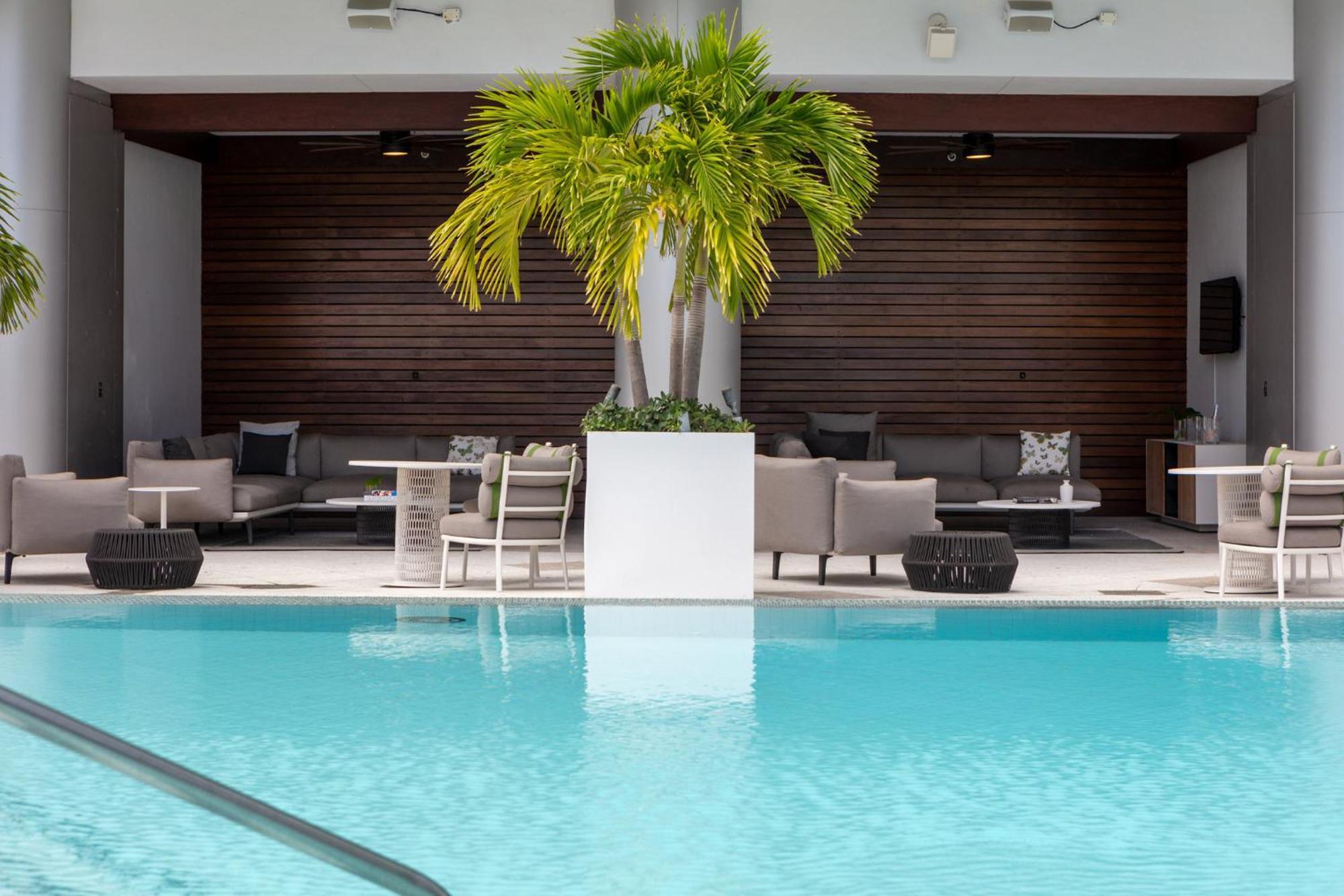 Kimpton Epic Hotel By Ihg Miami Bagian luar foto